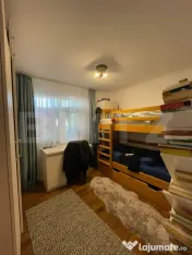Apartament 3 camere, etaj intermediar, 75,5 mp totali, carti 