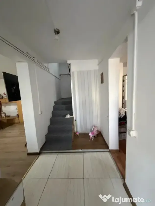 Casa cu 3 camere 120 mp si 300 mp curte libera in Sannicoara - Sannicoara (Cluj)