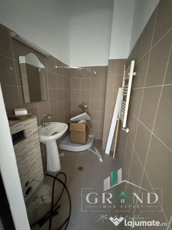 Spațiu versatil de 100 mp, 3 încăperi, 2 băi | Andrei Mu - Cluj-Napoca (Cluj)