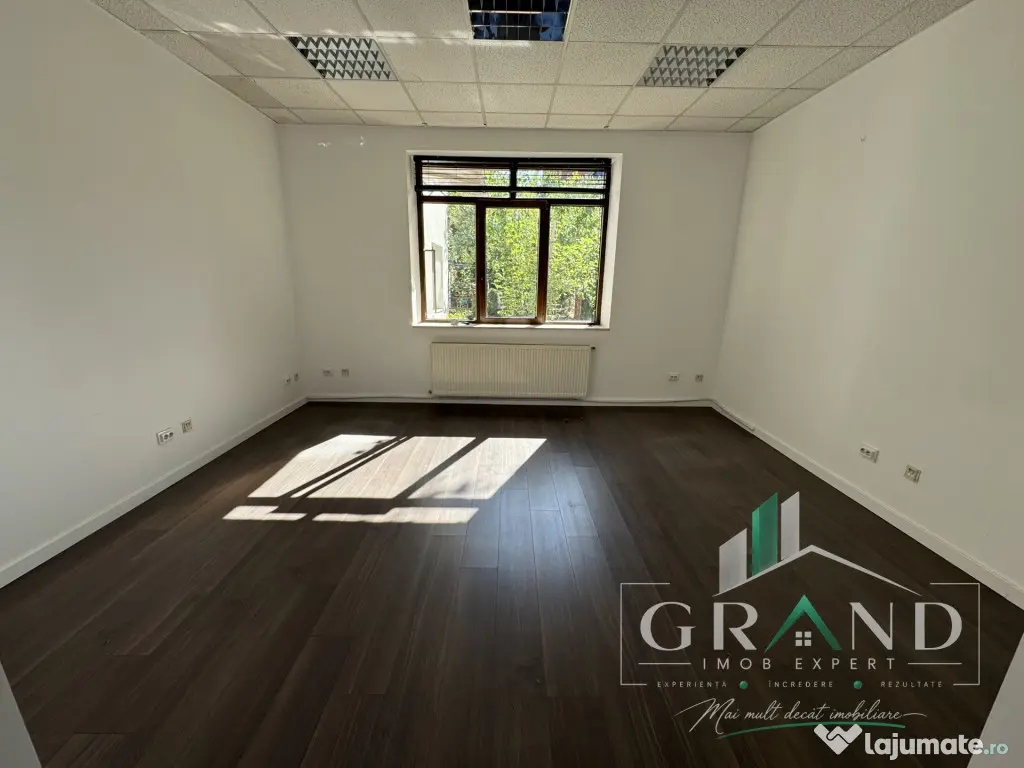 Spațiu versatil de 100 mp, 3 încăperi, 2 băi | Andrei Mu - Cluj-Napoca (Cluj)