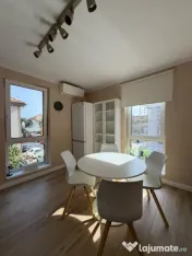 Apartament cu 3 camere, 71.9 mp, zona Centrul Vechi 