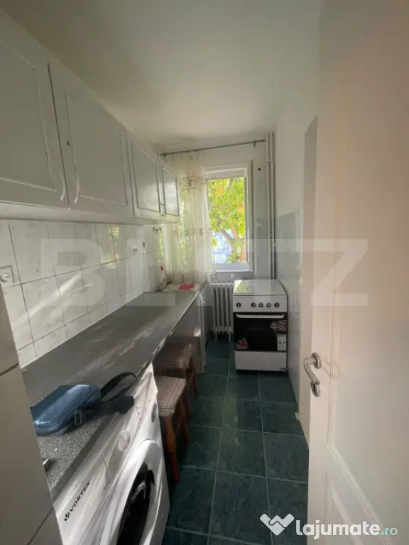 Apartament 3 camere, 50 mp, George Enescu - Suceava (Suceava)