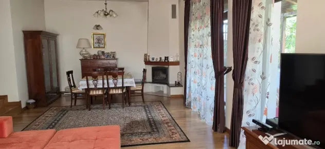 Casa deosebita P+E+M zona Trandafirilor - Botosani (Botosani)