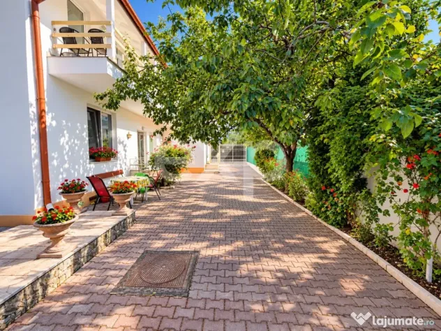 Pensiune 6 camere, sau potentiala Clinica Medicala/Stomatolo - Brasov (Brasov)