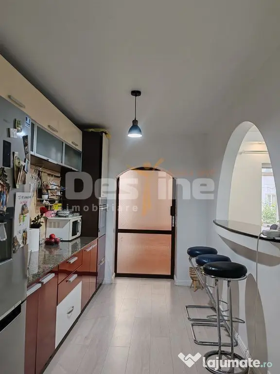 Apartament cu 3 camere, renovat și mobilat complet – Zona Gară, Vaslui - Vaslui (Vaslui)