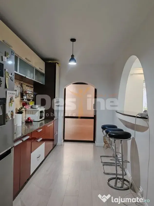 Apartament cu 3 camere, renovat și mobilat complet – Zona Gară, Vaslui - Vaslui (Vaslui)