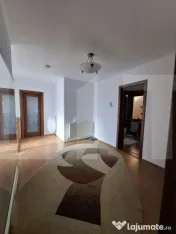 Casă P+1 în Slatina, teren de 308 mp, amprentă la sol de