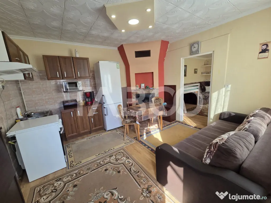 Casa 2 camere curte comuna de vanzare zona Centrala 47 mp ut - Fagaras (Brasov)
