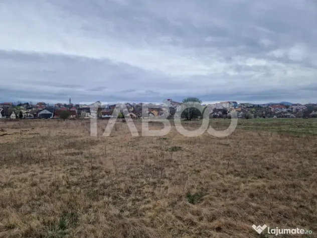 Teren intravilan 1500 mp zona Campsor cartierul Strand - Sibiu (Sibiu)