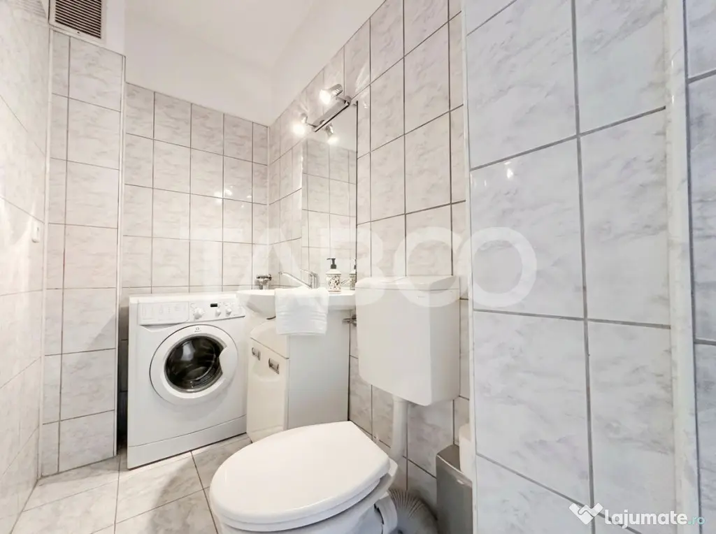 Apartament cu 4 camere de vanzare Comision 0% Stadion Corvin - Hunedoara (Hunedoara)