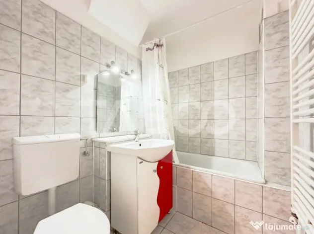 Apartament cu 4 camere de vanzare Comision 0% Stadion Corvin - Hunedoara (Hunedoara)