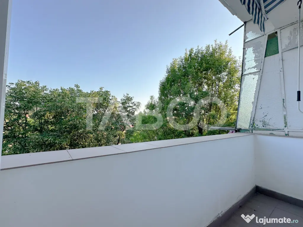 Apartament cu 4 camere de vanzare Comision 0% Stadion Corvin - Hunedoara (Hunedoara)