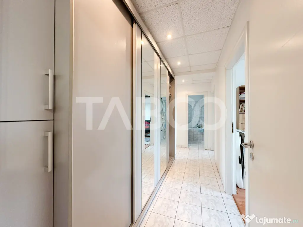 Apartament cu 4 camere de vanzare Comision 0% Stadion Corvin - Hunedoara (Hunedoara)