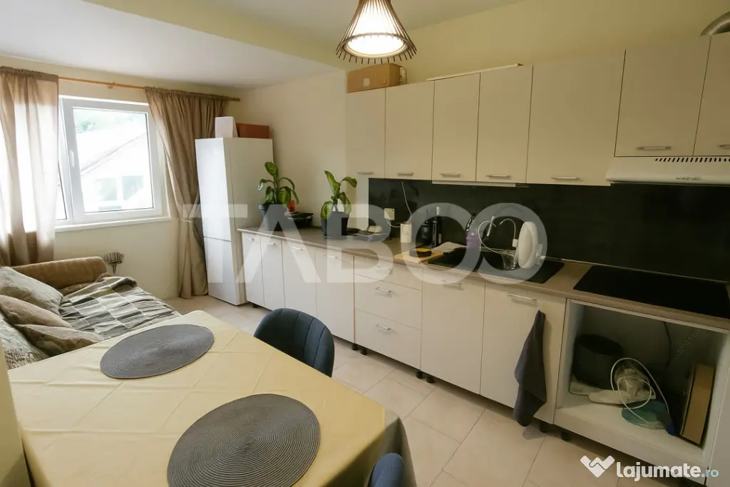 Apartament de vanzare 3 camere 128 mp utili zona Tilisca Sib - Sibiu (Sibiu)