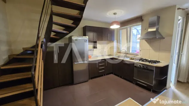 Apartament de vanzare 70mp 3 camere decomandate in zona Raho - Sibiu (Sibiu)