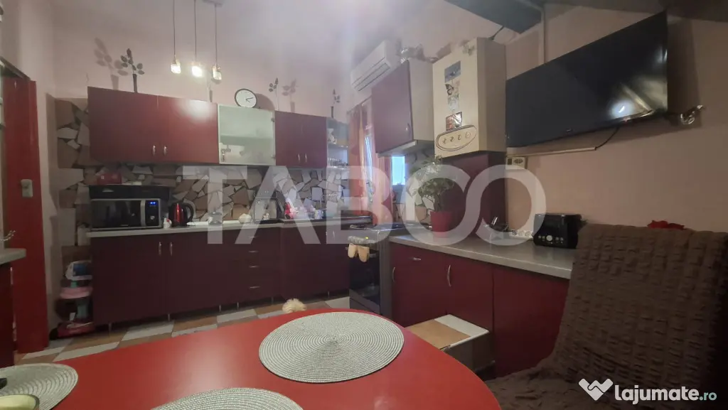 Apartament 3 camere de vanzare decomandat 98 mp zona Selimba - Sibiu (Sibiu)