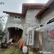 Casa de vanzare individuala cu 500 mp teren liber Gusterita 