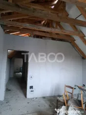 Casa de vanzare individuala cu 500 mp teren liber Gusterita 