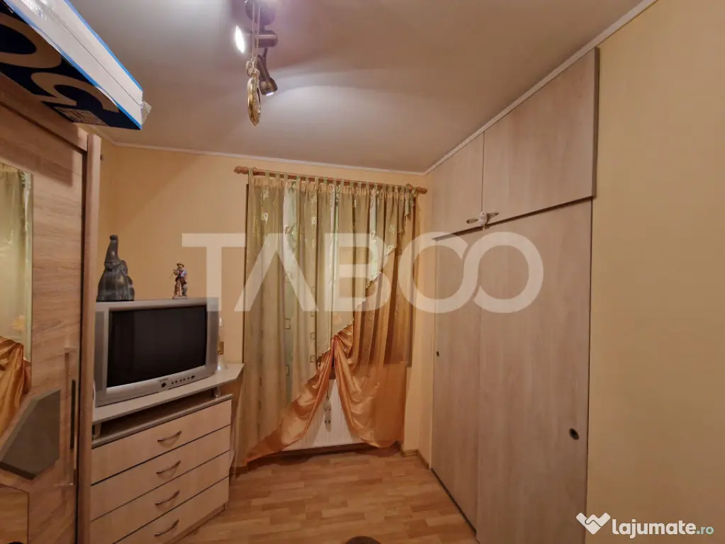 Apartament 89 mpu 4 camere 2 bai loc parcare si pivnita cent - Sibiu (Sibiu)