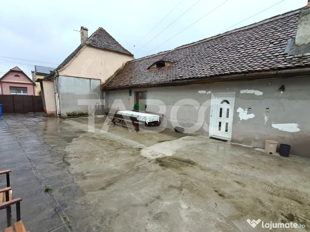 Casa cu 4 camere singur in curte de vanzare in Sibiu - zona - Sibiu (Sibiu)