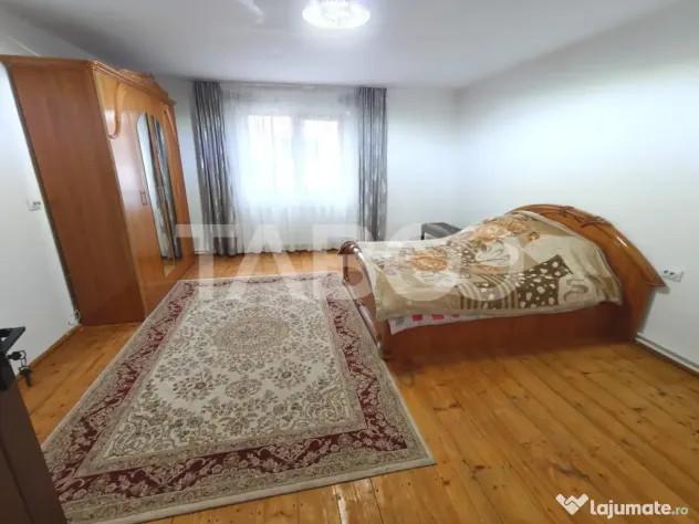 Casa cu 4 camere singur in curte de vanzare in Sibiu - zona - Sibiu (Sibiu)