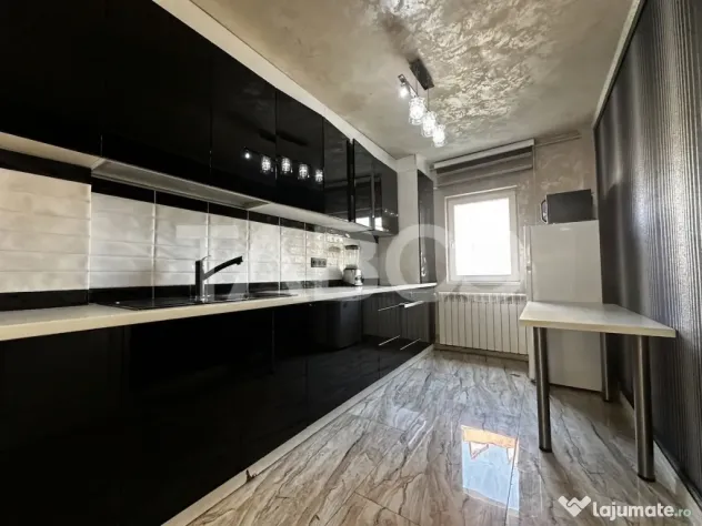 Apartament de vanzare 4 camere ultrafinisat etaj 1 Sibiu zon - Sibiu (Sibiu)
