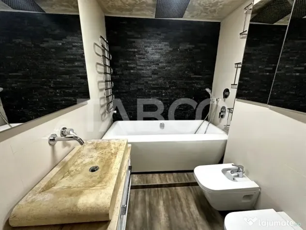 Apartament de vanzare 4 camere ultrafinisat etaj 1 Sibiu zon - Sibiu (Sibiu)