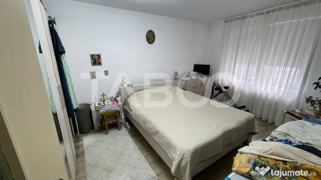 Casa cu 4 camere de vanzare si garaj zona Lazaret din Sibiu - Sibiu (Sibiu)