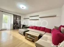 Apartament cu 4 camere in Plopilor cu 2 balcoane si boxa de
