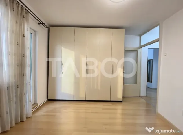 Apartament cu 4 camere in Plopilor cu 2 balcoane si boxa de - Cluj-Napoca (Cluj)