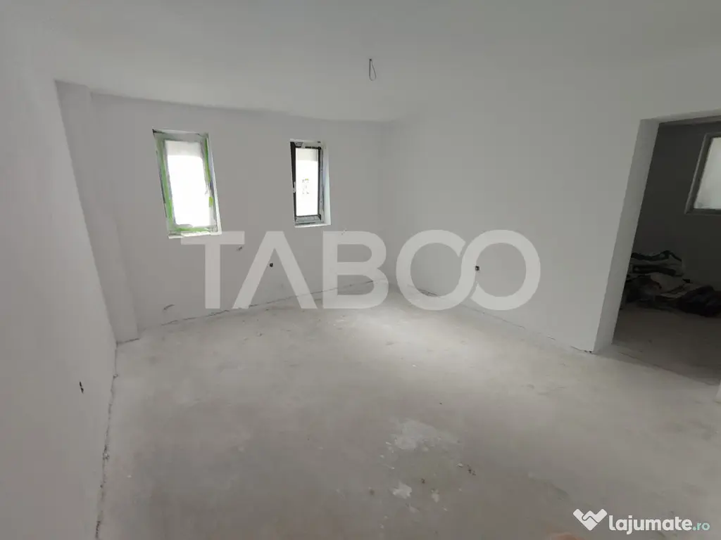 Casa spatioasa - aer curat si priveliste spre munti - teren - Cisnadioara (Sibiu)
