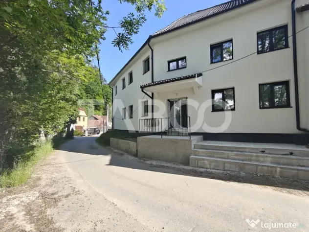 Casa spatioasa - aer curat si priveliste spre munti - teren - Cisnadioara (Sibiu)
