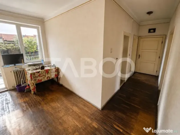 Casa individuala de vanzare 332mpu curte 295mp zona Piata Cl - Sibiu (Sibiu)