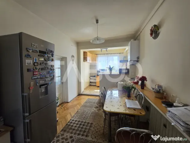 Casa individuala de vanzare 332mpu curte 295mp zona Piata Cl - Sibiu (Sibiu)