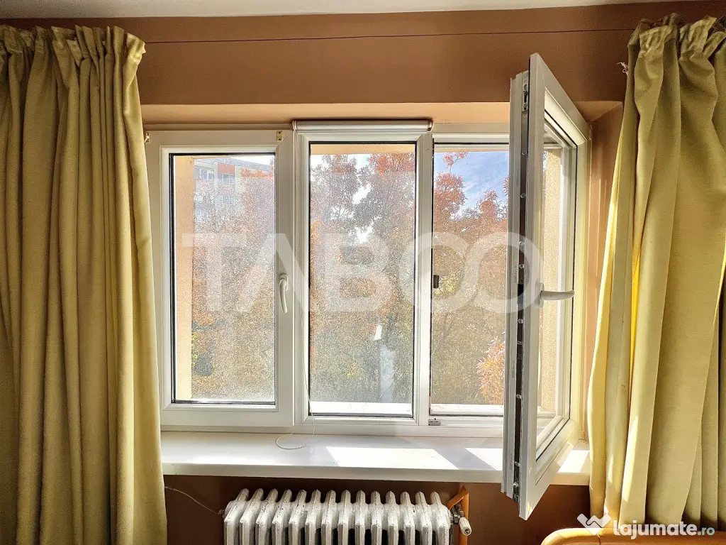 Apartament cu 3 camere de vanzare in Manastur izolat 2 balco - Cluj-Napoca (Cluj)