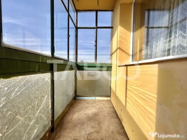 Apartament cu 3 camere de vanzare in Manastur izolat 2 balco - Cluj-Napoca (Cluj)