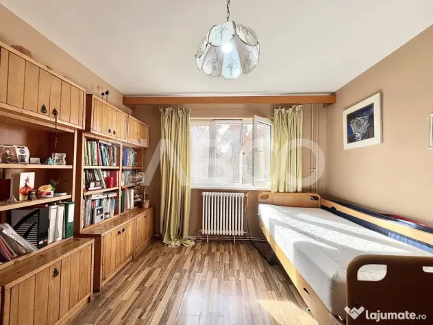 Apartament cu 3 camere de vanzare in Manastur izolat 2 balco - Cluj-Napoca (Cluj)