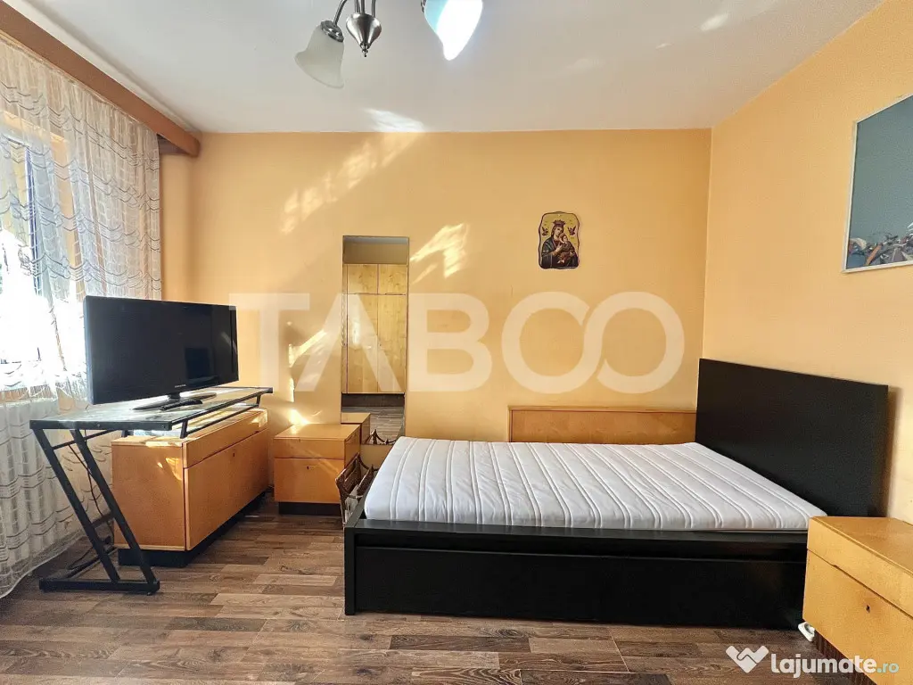 Apartament cu 3 camere de vanzare in Manastur izolat 2 balco - Cluj-Napoca (Cluj)