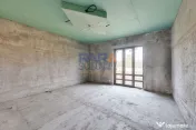 Casă P+1E, 402 mp, teren 3.600 mp, 17 km de Roman - PREȚ LA OFERTĂ! 