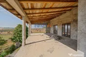 Casă P+1E, 402 mp, teren 3.600 mp, 17 km de Roman - PREȚ LA OFERTĂ! 