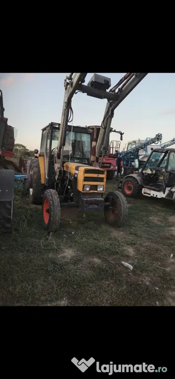 Vand Tractor Renault 571 cu car baloti
