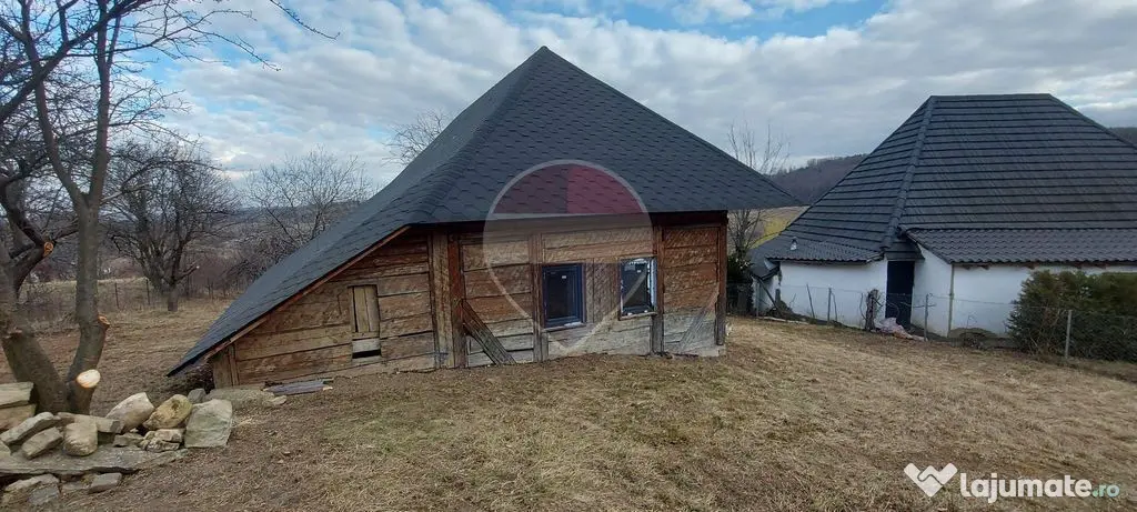 Teren Intravilan (Cc) cu Cons-Locuinta P+M, stadiu de finalizat - Cacica (Suceava)