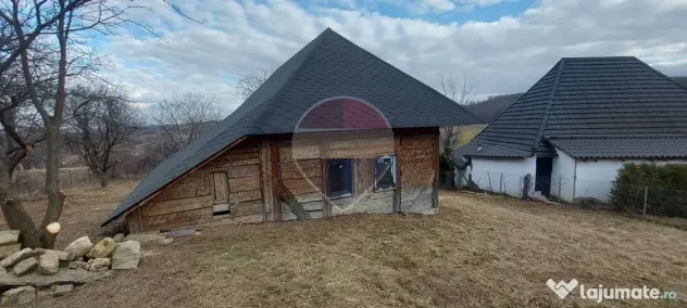 Teren Intravilan (Cc) cu Cons-Locuinta P+M, stadiu de finalizat - Cacica (Suceava)