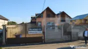 Casă de vânzare – O proprietate cu personalitate teren 4 
