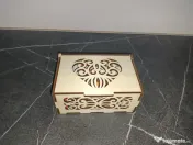 Cutie Cadou Romantică din Lemn cu 15 Cupoane pentru Cupluri 