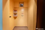 Apartament 2 camere, ampasare la cativa pasi de Primarie-Episcopiei 1 