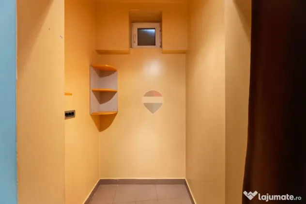 Apartament 2 camere, ampasare la cativa pasi de Primarie-Episcopiei 1 - Arad (Arad)