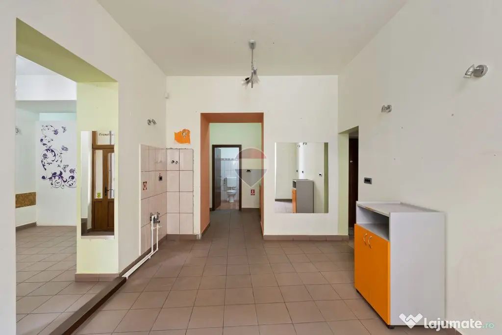 Apartament 2 camere, ampasare la cativa pasi de Primarie-Episcopiei 1 - Arad (Arad)