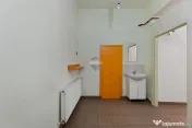 Apartament 2 camere, ampasare la cativa pasi de Primarie-Episcopiei 1 