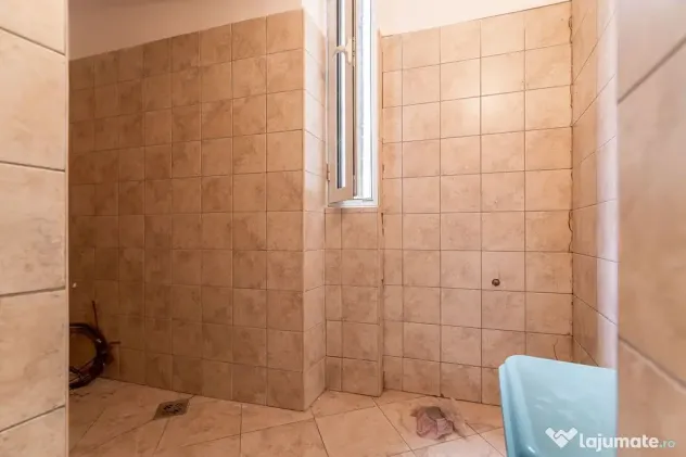 Apartament 3 camere + GARAJ PROPRIU pe B-dul Vasile Milea | Etaj 2 - Arad (Arad)